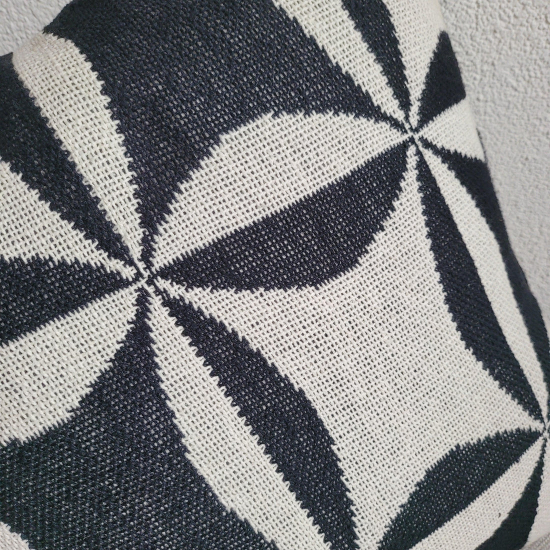 Kussen Ken - Kussen - Living Lovely - livinglovely.nl