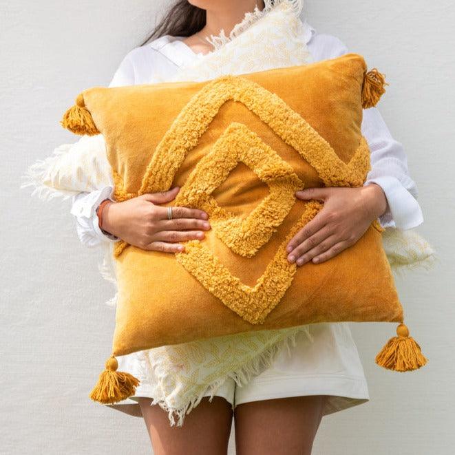 Kussen U Vorm Patroon Katoen Koraal Vierkant - Kussen - J-Line - livinglovely.nl