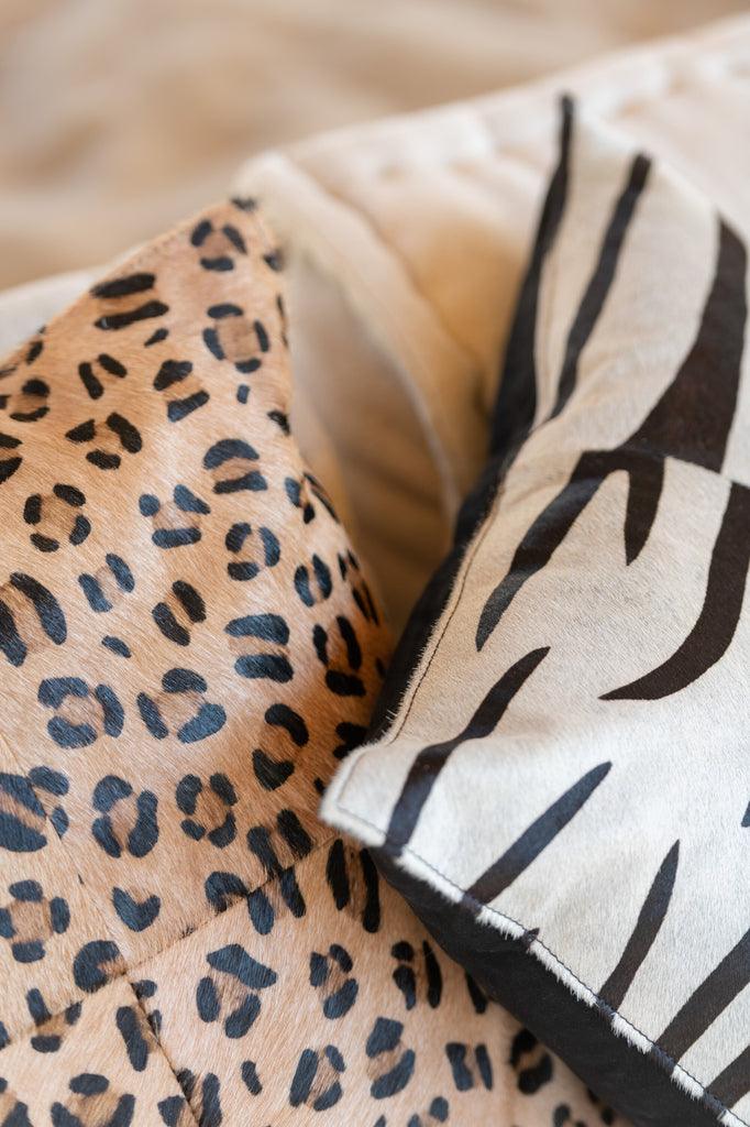 Kussen Zebra Vierkant Leer Zwart / Wit - Kussen - J-Line - livinglovely.nl