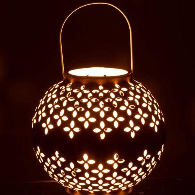 Lantaarn Bol Geperforeerd Ijzer Oker - Lantaarn - J-Line - livinglovely.nl