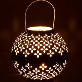 Lantaarn Bol Geperforeerd Ijzer Zwart - Lantaarn - J-Line - livinglovely.nl