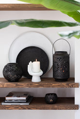 Lantaarn Bol Geperforeerd Ijzer Zwart Mat - Lantaarn - J-Line - livinglovely.nl