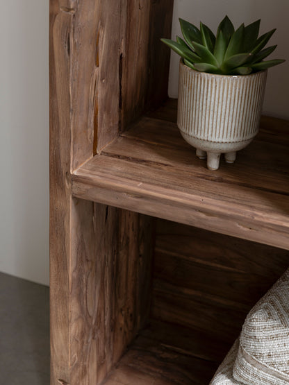 MUST Living Gallery Boekenrek