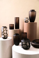 Linesa Brown Carved Glass Shaped Vase Matt LDia 19xh33cm PTMD - Vaas - PTMD - livinglovely.nl