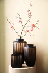 Linesa Brown Carved Glass Shaped Vase Matt S Dia 16xh27,5cm PTMD - Vaas - PTMD - livinglovely.nl