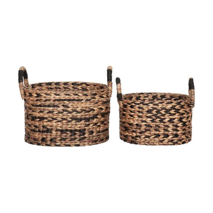 Manden Ovaal van MUST Living, bovenaanzicht met zicht op de open vlechtstructuur