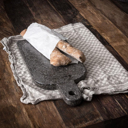 Must Living Broodplank Tasty Zwart Bazalt Small - Serveerplank - MUST Living - livinglovely.nl