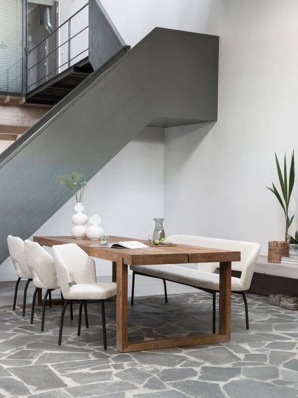 Must Living Eetkamerstoel Bloom Bouclé Naturel - Eetkamerstoel - MUST Living - livinglovely.nl