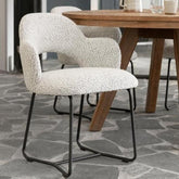 Must Living Eetkamerstoel Vista Boucle Licht Grijs - Eetkamerstoel - MUST Living - livinglovely.nl