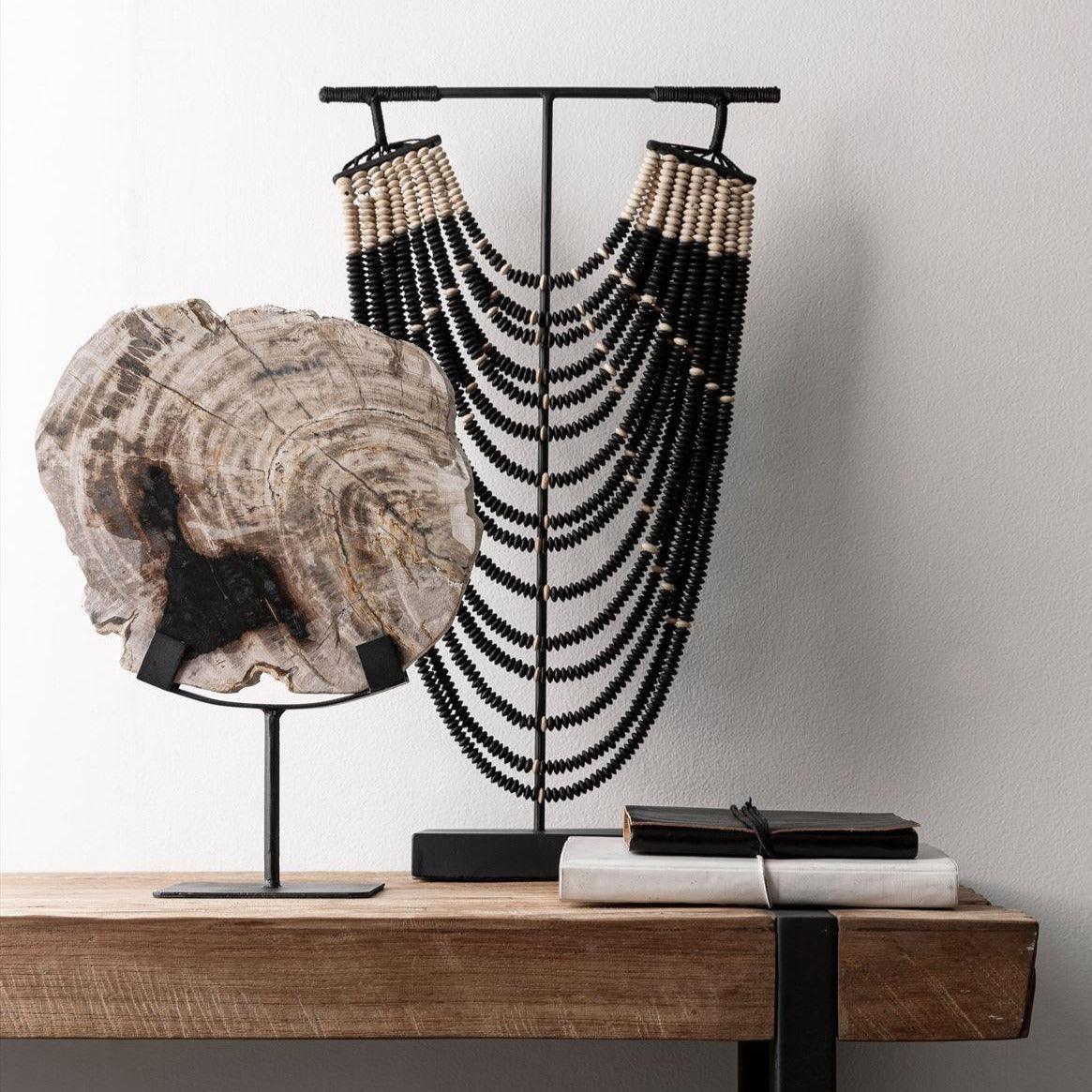 Must Living Statue Magic Black - Ornament - MUST Living - livinglovely.nl