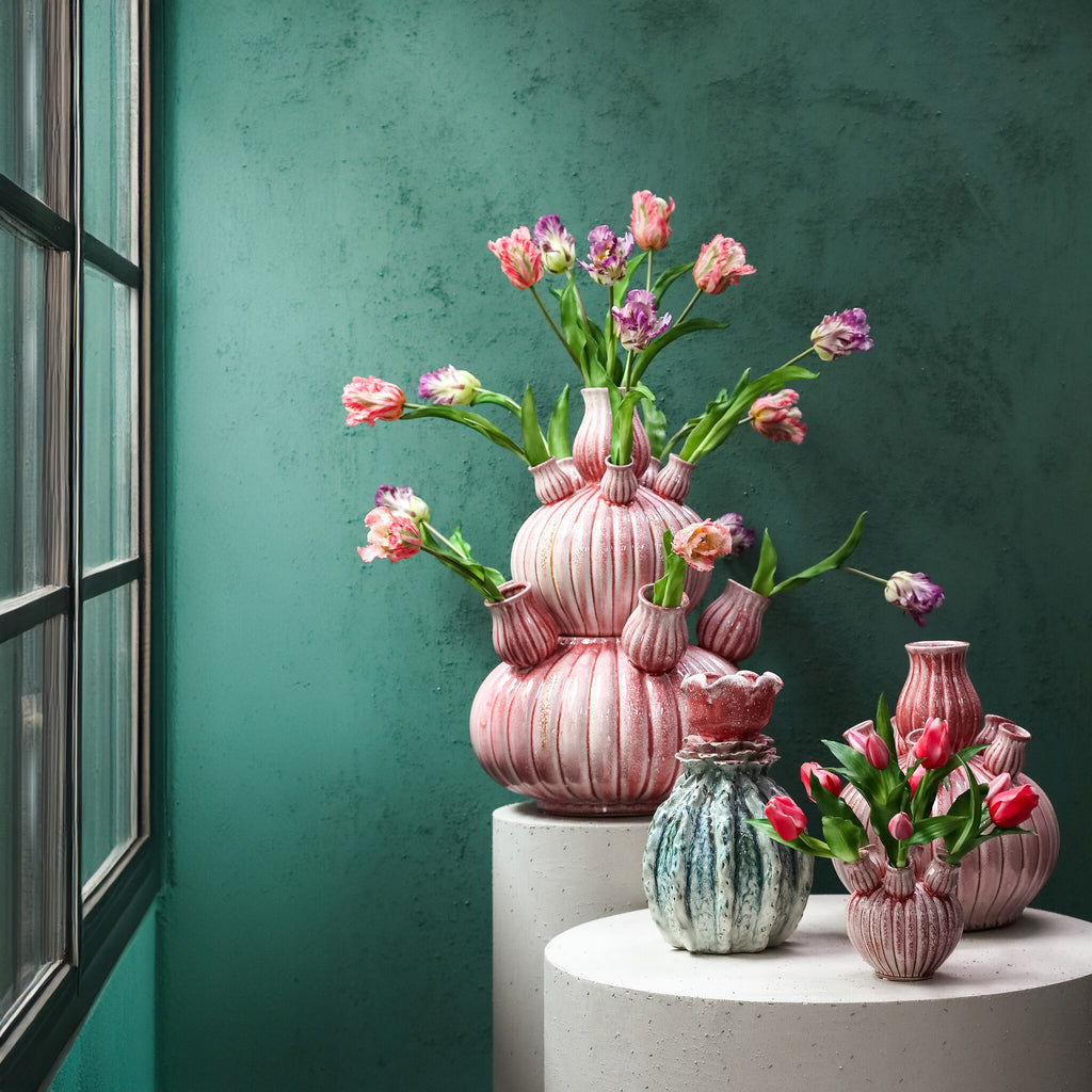 Nolou Roze Tulpenvaas keramiek Large PTMD - Vaas - PTMD - livinglovely.nl