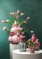 Nolou Roze Tulpenvaas keramiek Small PTMD - Vaas - PTMD - livinglovely.nl