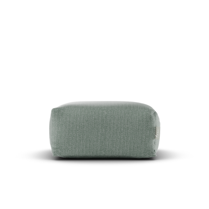 Vooraanzicht van de Original Square Pouf Sea Green, UV bestendige poef van Laui Lounge
