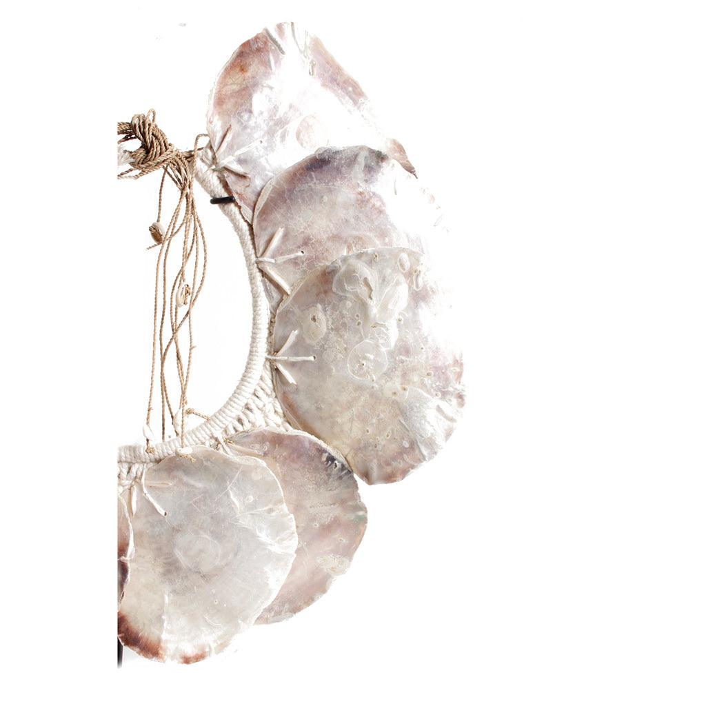 Ornament Indonesische Schelpenketting Desi Large - Pole To Pole - Ornament - Pole To Pole - livinglovely.nl