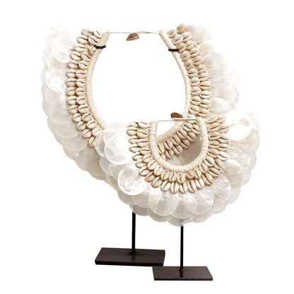 Ornament Indonesische Schelpenketting Nani Wit/Beige Large - Pole To Pole - Ornament - Pole To Pole - livinglovely.nl