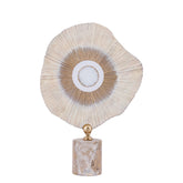 Rella Beige Casted Alu Statue L van PTMD, beige koraalschijf met gouden hart en witte steen op ronde marmeren voet