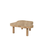 Zijaanzicht van de Tobago salontafel met blad van 50 mm dik en lage hoogte van 32 cm