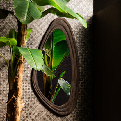 Santin Brown mango wood organic triangle Spiegel PTMD - Spiegel - PTMD - livinglovely.nl