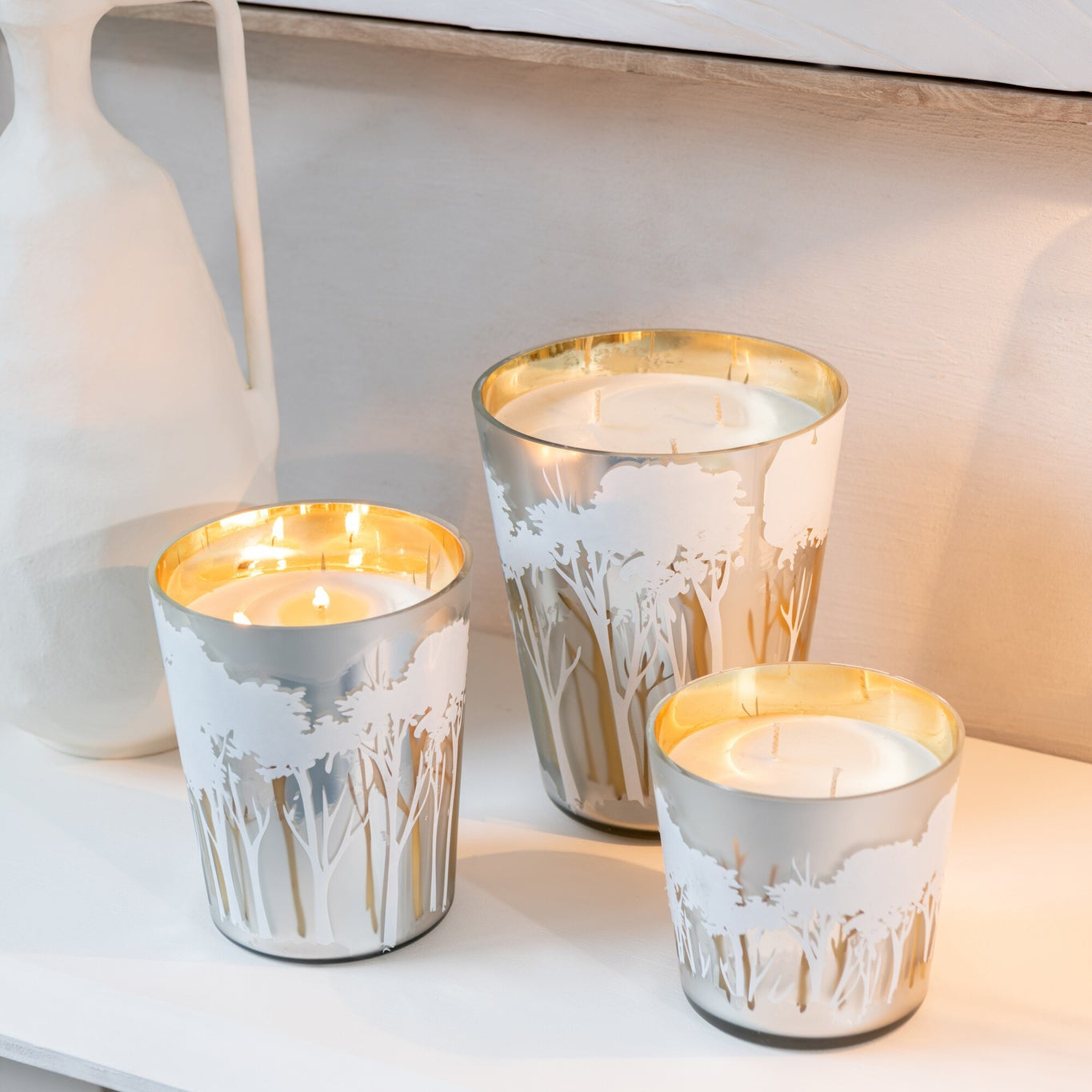 Scented Candle Noa Forest Soya White/Gold Colored Small-50H - - J-Line - livinglovely.nl