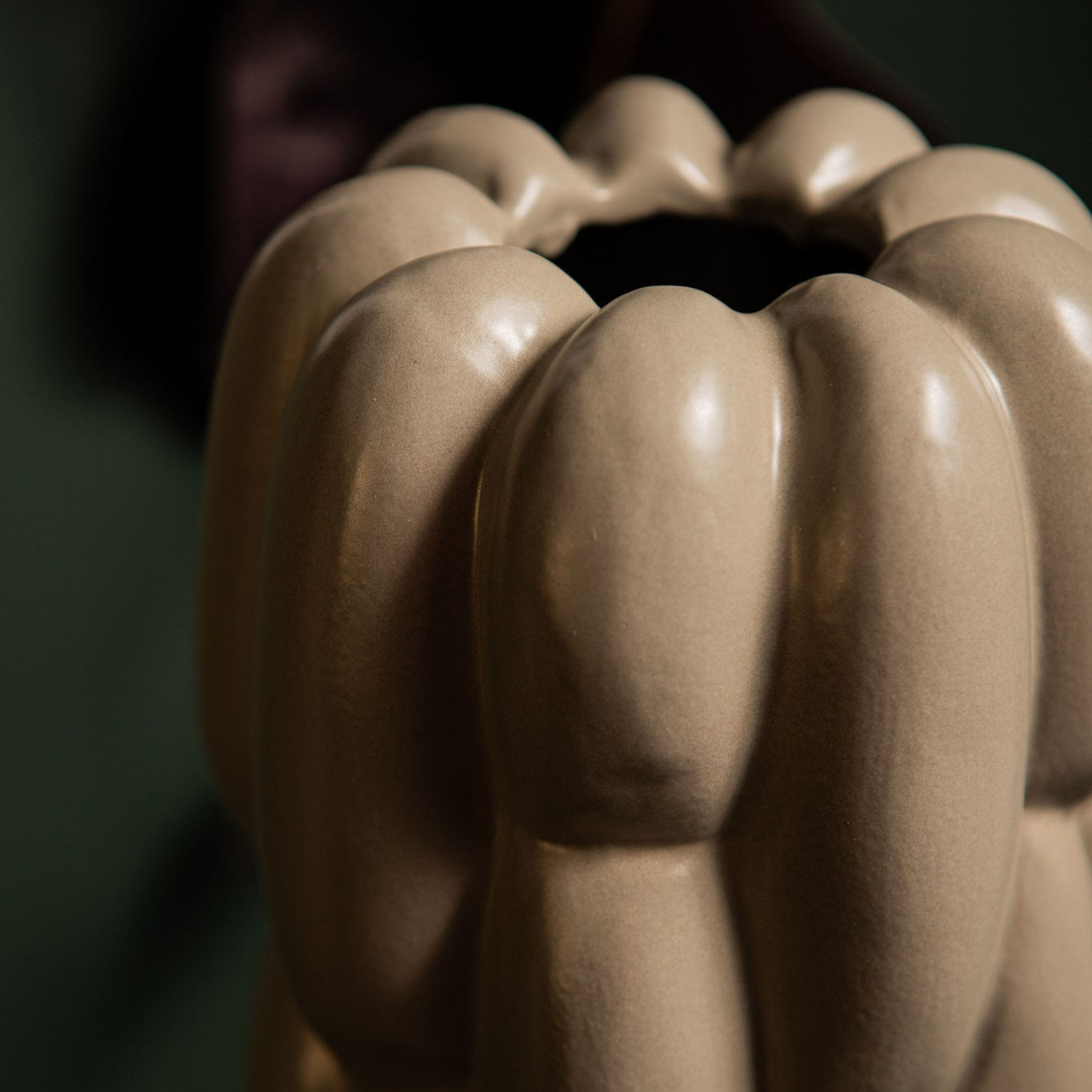 Seanis Grey Round Ceramic Vase Block Pattern L 17x17x71cm PTMD - Vaas - PTMD - livinglovely.nl