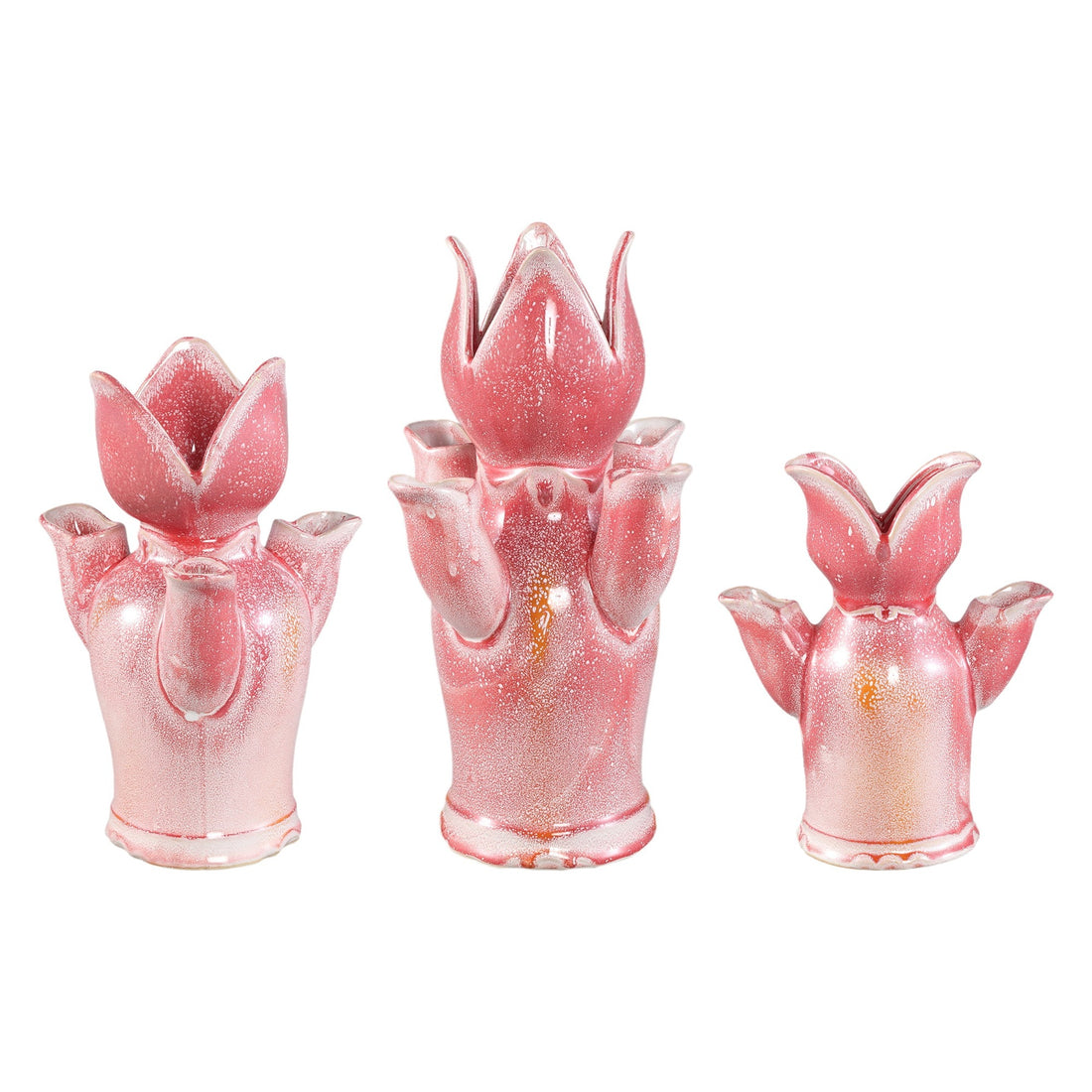 Set Van 3 Brigittee Tulpvazen Roze Keramiek van PTMD, de complete set met alle drie de tulpvazen naast elkaar op witte achtergrond