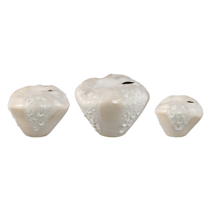 Set Van 3 Dangelo Vazen Crème Keramiek van PTMD, de complete set met alle drie de vazen naast elkaar op witte achtergrond