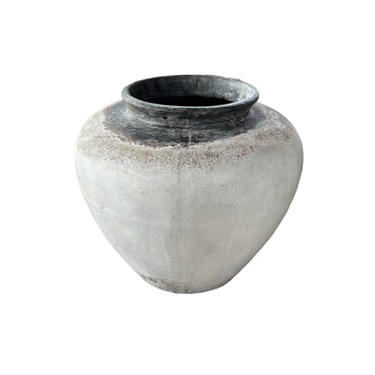 Set Van 3 Jinsu Potten Wit GRC van PTMD, de grote pot met donkere rand op witte achtergrond