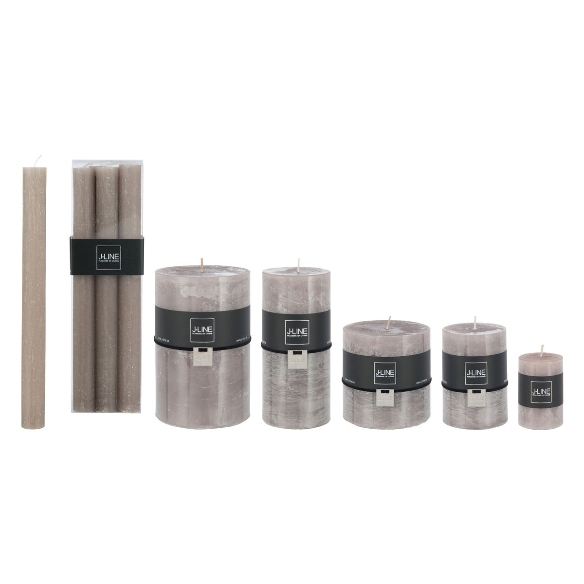 Set Van 5 Cilinderkaarsen En 6 Dinerkaarsen Taupe van J-Line, de complete set met alle elf de kaarsen naast elkaar op witte achtergrond