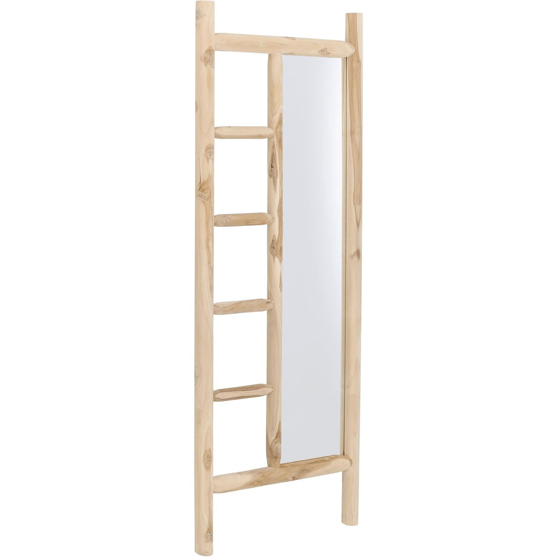 Spiegel Benidorm Ladder van MUST Living in naturel, teakhouten balken, volledig in beeld op een neutrale achtergrond