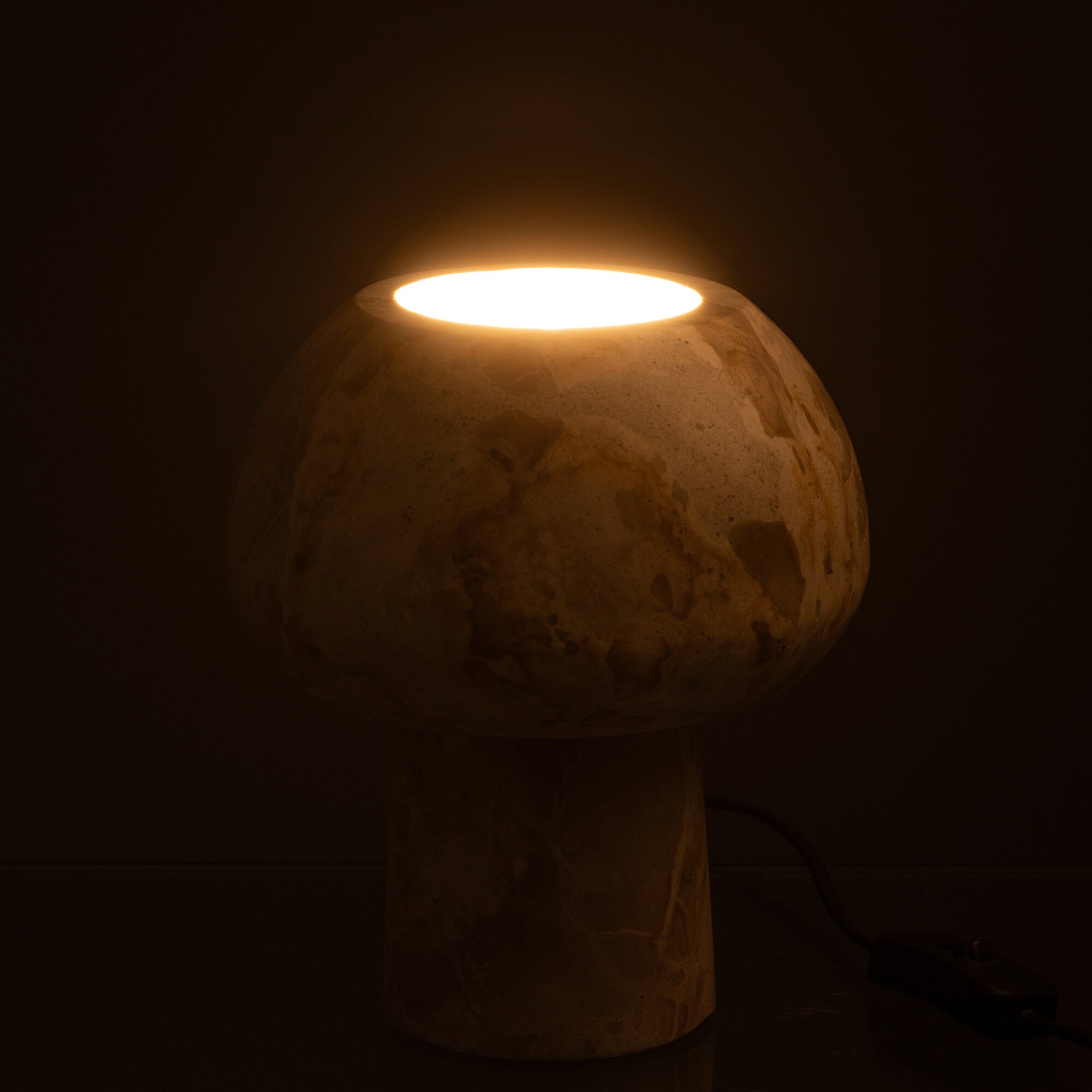 Table Lamp Marble Beige - - J-Line - livinglovely.nl
