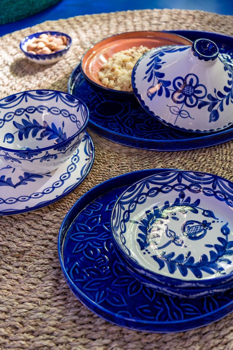 Tagine Granada Ceramic White/Cobalto Blue - Keukenaccessoire - J-Line - livinglovely.nl