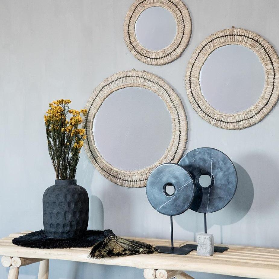 The Marble Disc on Stand - Black - L - Ornament - Bazar Bizar - livinglovely.nl