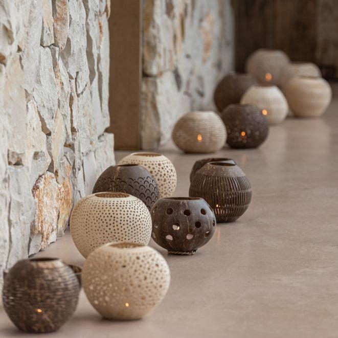 Theelichthouder Kokosnoot Gaatjes Naturel Set van 2 - Theelichthouder - J-Line - livinglovely.nl