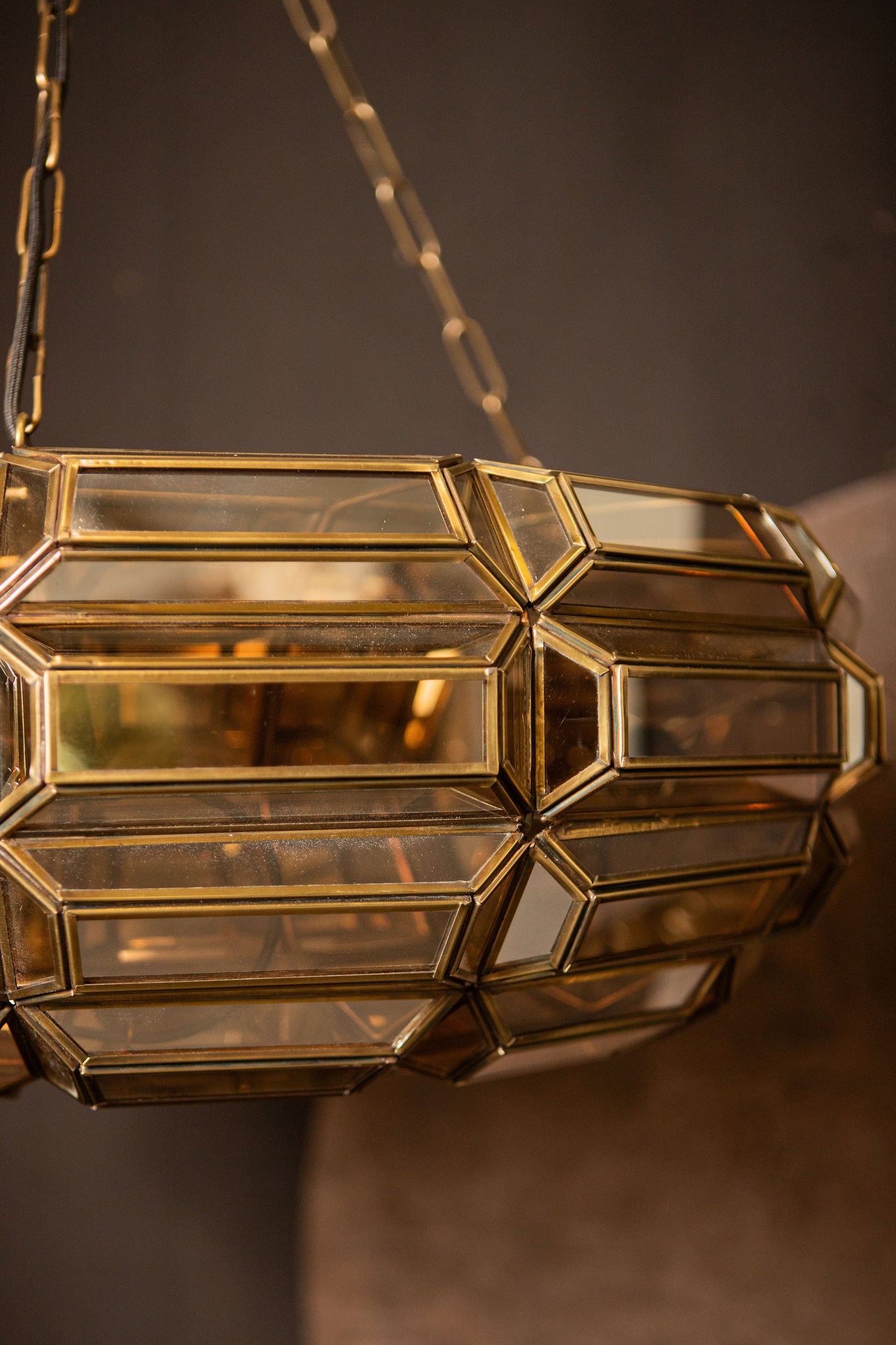 Thyro Antique Brass Glass Amber Donut Lamp - - PTMD - livinglovely.nl
