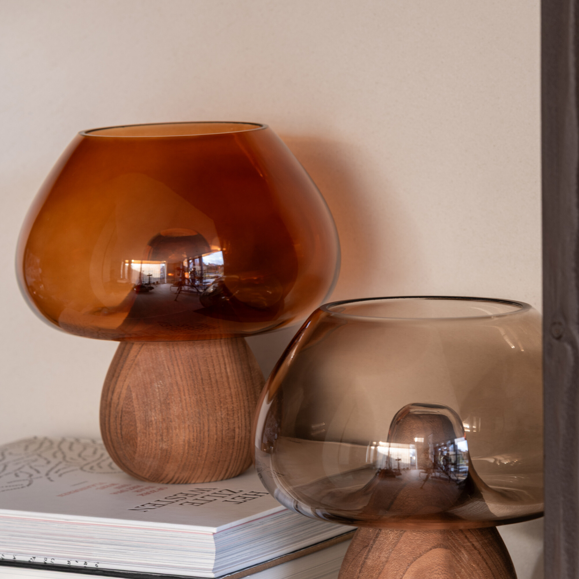 Vaas Paddenstoel Laag Glas Caramel Ø22 J-Line - Vaas - J-Line - livinglovely.nl