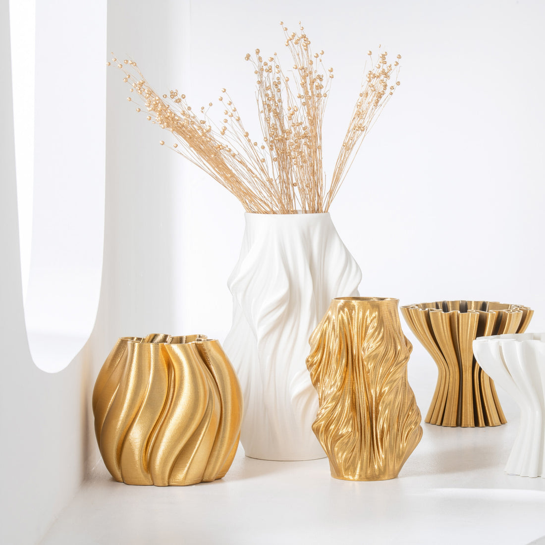 Vaas Porselein Goudkleurig Large Dia26cmxH41cm J-Line