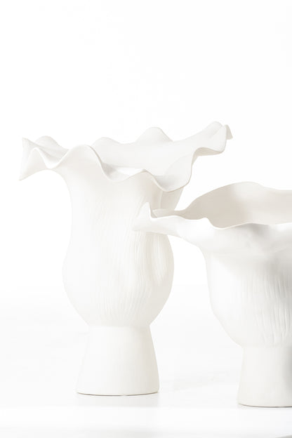 Vaas Smal Helix Onregelmatig Keramiek Wit - Vaas - J-Line - livinglovely.nl