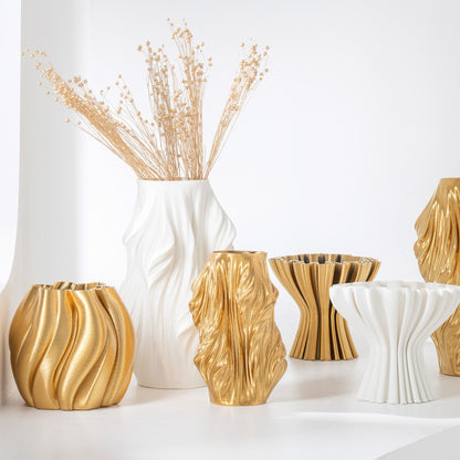 Vase 3D Printing Irregular Porcelain Gold Colored - - J-Line - livinglovely.nl