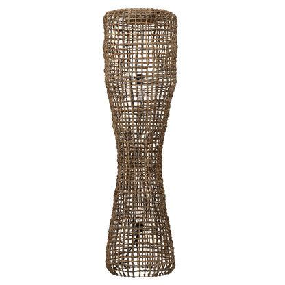 Vloerlamp Estepona van MUST Living met slanke gevlochten abaca kap
