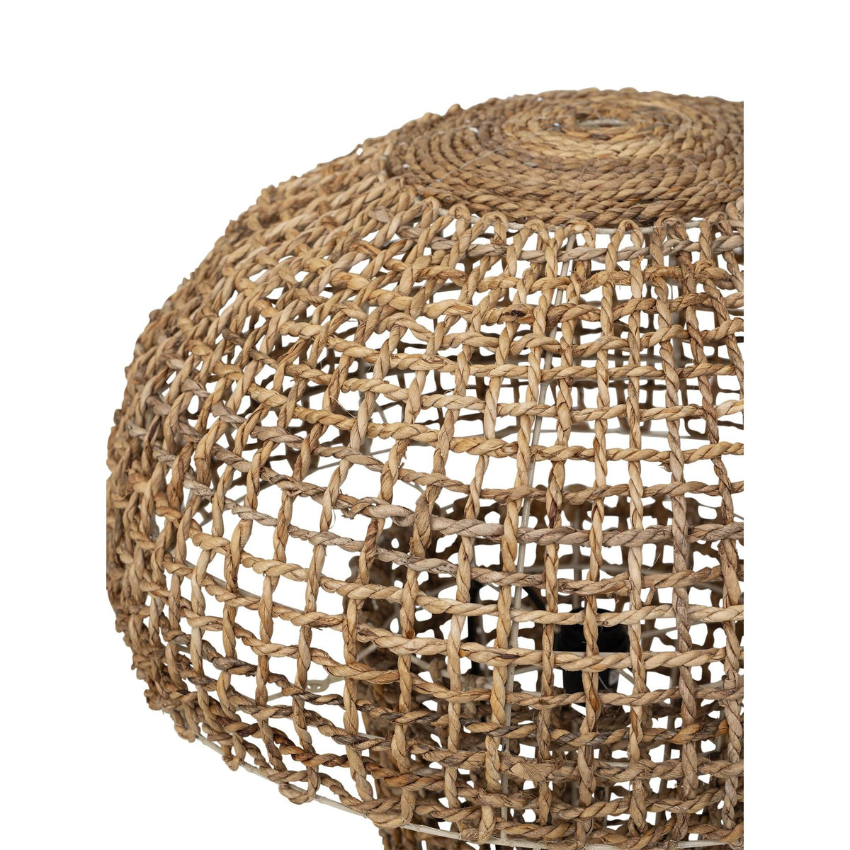 Detail van het open vlechtwerk van abacavezel op de Mushroom kap