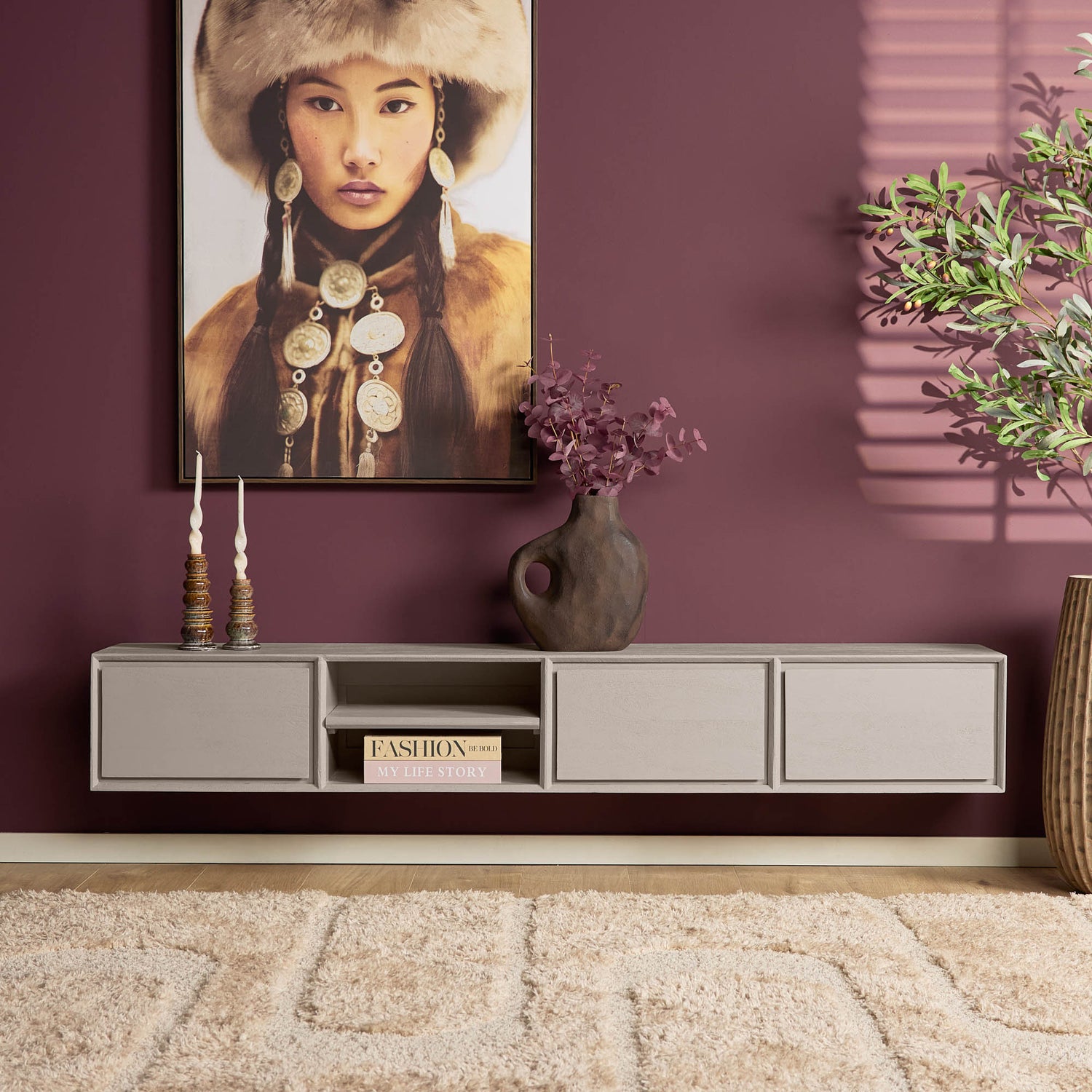 TV-meubel Ambiance van Starfurn in taupe mangohout voor wandmontage